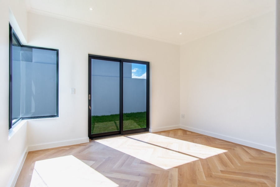 3 Bedroom Property for Sale in Sandown Western Cape